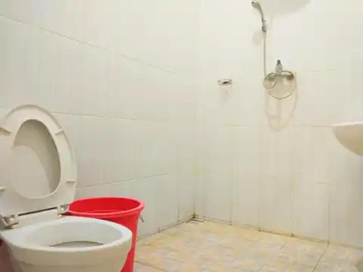 Reddoorz At Hotel Nuansa Ngawi Extérieur photo